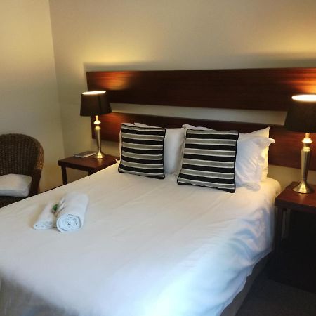 Belmont Guesthouse Bloemfontein Extérieur photo