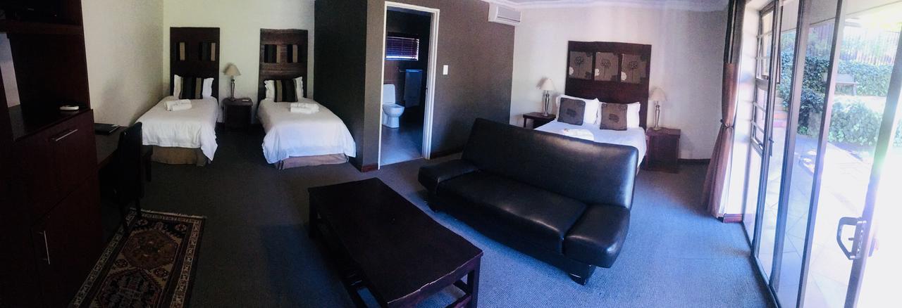 Belmont Guesthouse Bloemfontein Extérieur photo
